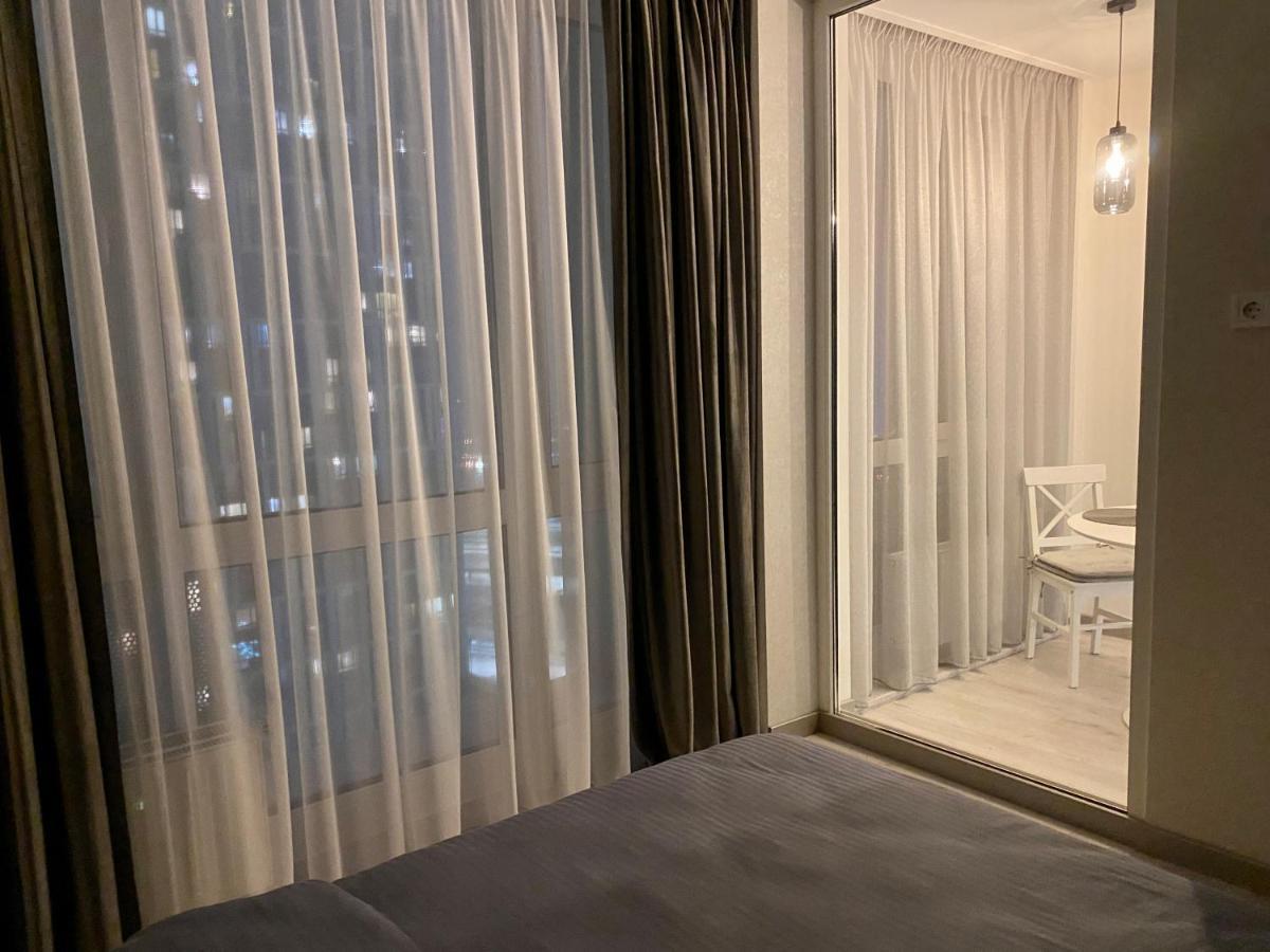 Slavutich Apartments Near Metro Station Kiev Bagian luar foto