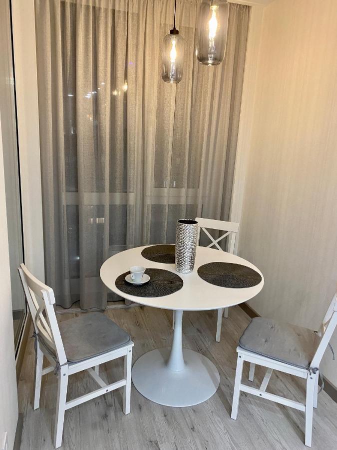 Slavutich Apartments Near Metro Station Kiev Bagian luar foto